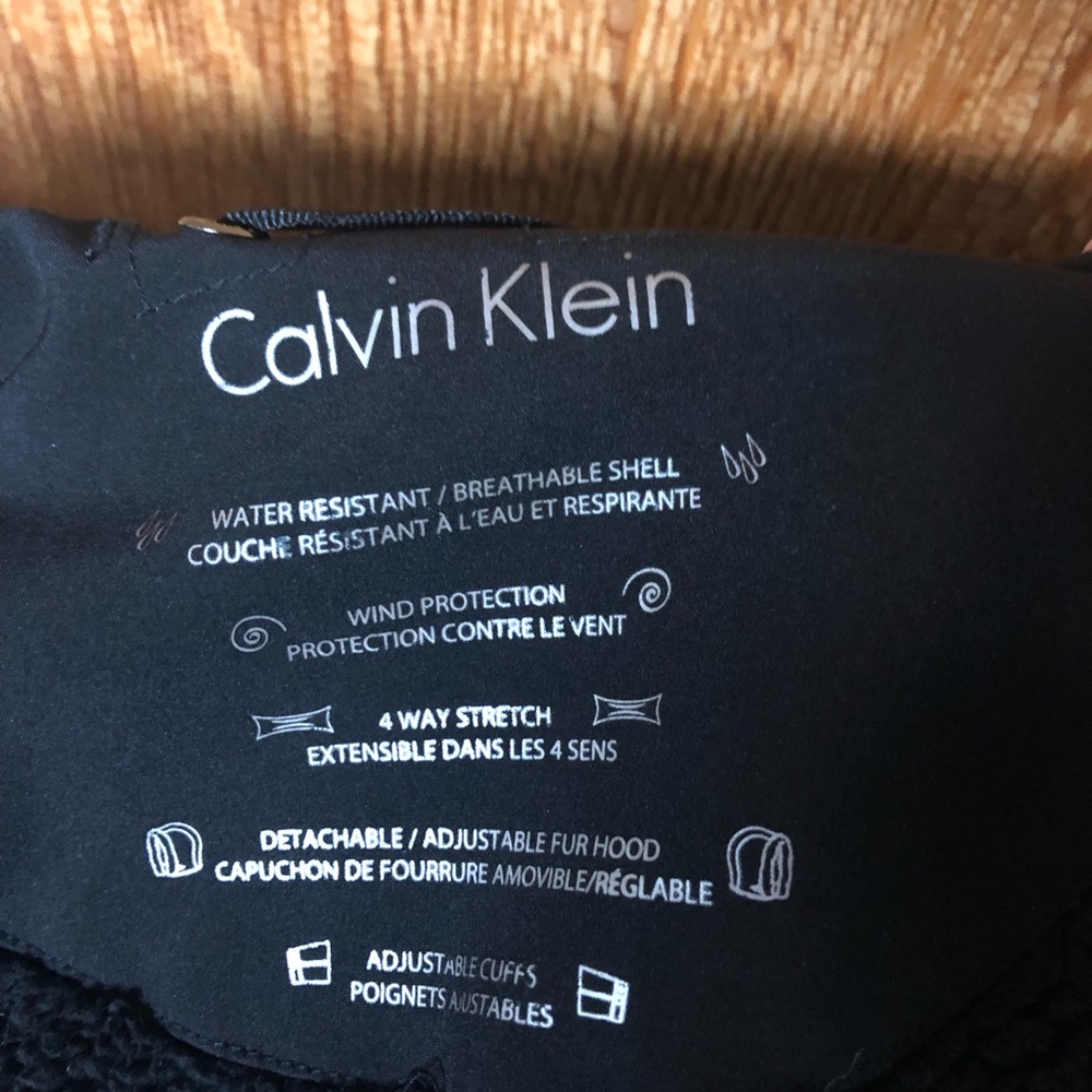 Small ladies Calvin Klein winter hooded jacket - Picture 2 of 11
